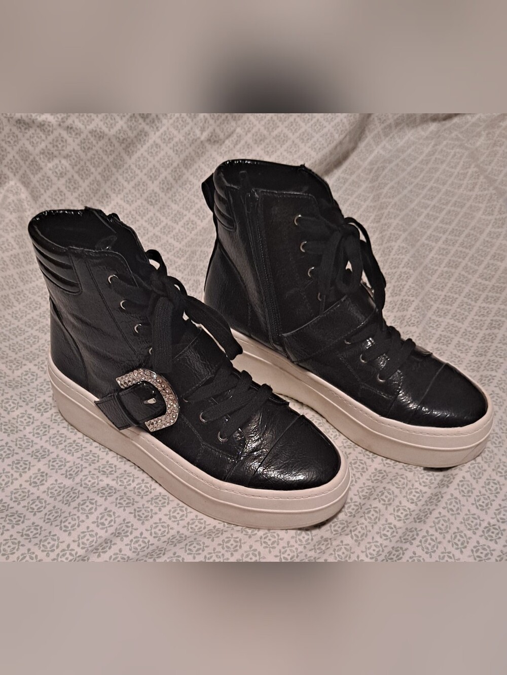 Gianni Bini Black Platform High-Top Sneakers with Decorative Buckle - Sz 6.5